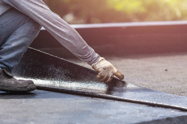 Professional Crawl Space Encapsulation technician working in Pimento, IN